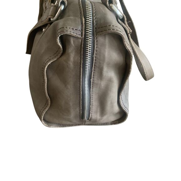 Hobo Intl. Leather Shoulder Bag Soft Slouchy Double Strap & Zip Up Tassel Taupe - Picture 4 of 16